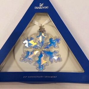 Swarovski Crystal Limited Annual Edition 2016 25th Anniversary Snowflake Orname